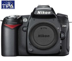 NIKON D90 + Batoh Expert Shot Digital - černý/oranžový + Pameťová karta SDHC Ultra II 16 GB + Kompatibilní baterie EN-EL3E